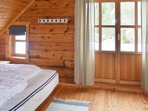 Hus | 4 sovrum och unika möbler