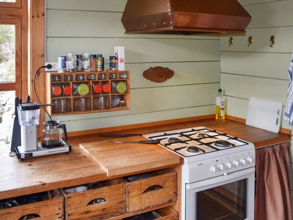 House | Private kitchen - 8 Person Holiday Home in Orskog (Ålesund)