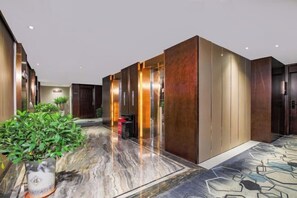 Interior - Huangting Hotel (Xintian)