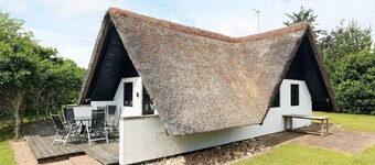 8 Person Holiday Home in Hojslev