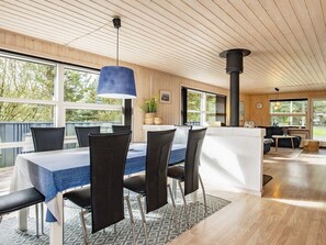 House | Dining