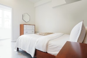 Superior Apartment | Laptop workspace, iron/ironing board, free cribs/infant beds, free WiFi - Franklin Suites South Beach (Miami Beach)