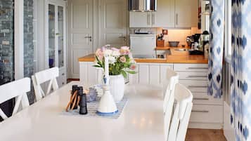 House | Private kitchen