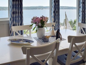 House | Dining - 8 Person Holiday Home in Filtvet (Asker)