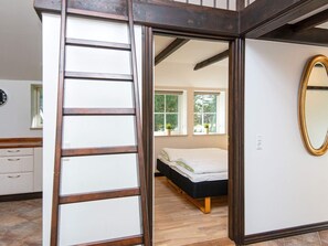 4 bedrooms, individually furnished - 8 Person Holiday Home in Toftlund-by Traum (Toftlund)