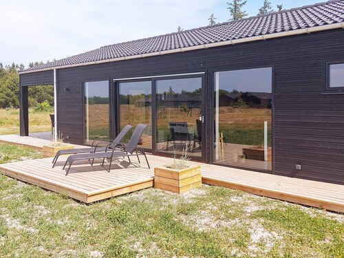 8 Person Holiday Home in Jerup-by Traum