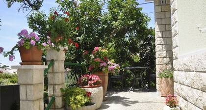 Apartments Profaca - Two Bedroom Apartment with Terrace