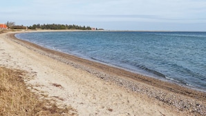 House | Pantai