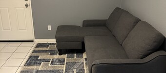 Private Guest Home 5 mins from Polo grounds and Horse Park 