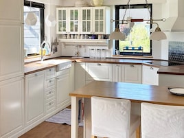 House | Private kitchen