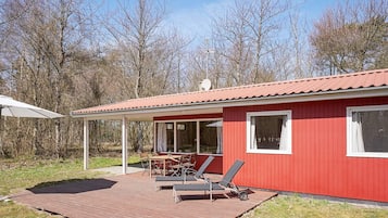 House | Outdoor dining