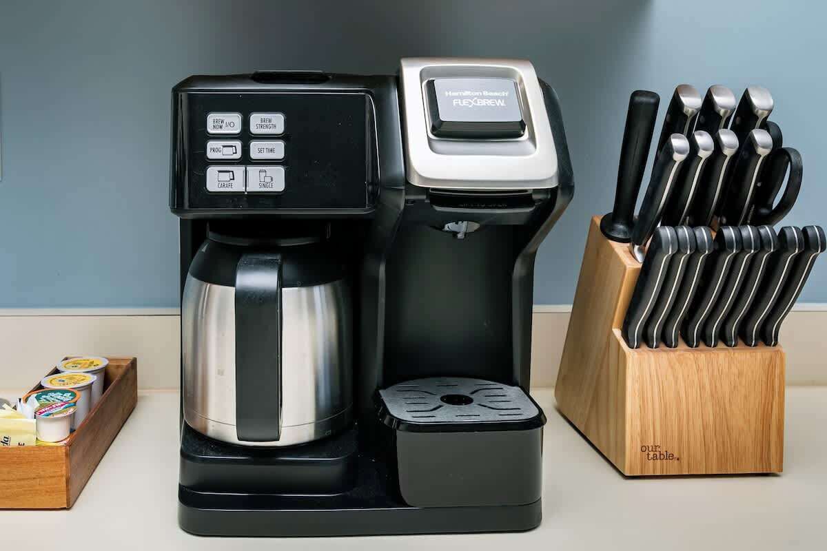 Kaffe og/eller kaffemaskin