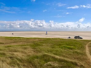 Beach - 6 Person Holiday Home in Romo-by Traum (Rømø)