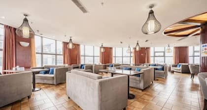 Nayong Hotel