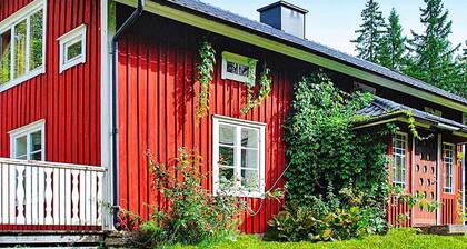 7 Person Holiday Home in Algaras