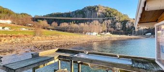 4 Person Holiday Home in Sundlandet-by Traum
