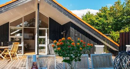 6 Person Holiday Home in Ulfborg