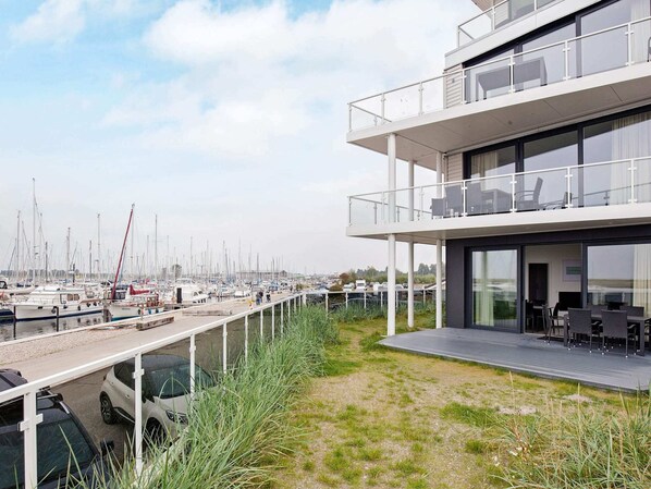Apartment | Exterior
