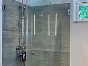 House | Bathroom | Bathtub - Stylish Seaside Villa on Ven-by Traum (Sankt Ibb)