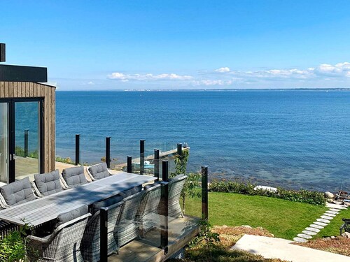 Stylish Seaside Villa on Ven-by Traum