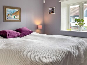 Casa | 3 quartos, individualmente mobiliados