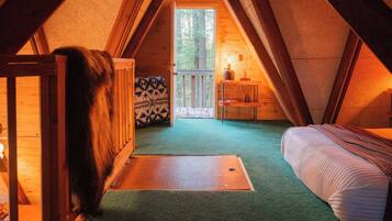 2 bedrooms, bed sheets