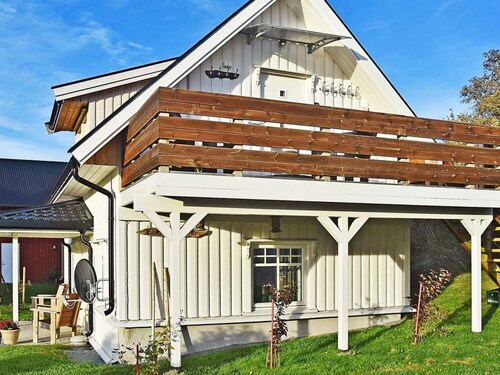 3 Person Holiday Home in Oksvoll