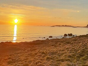 House | 3 bedrooms, individually furnished