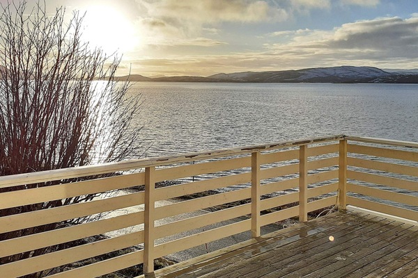 House | Water view