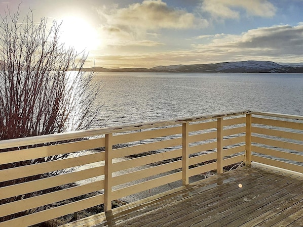 บ้านพัก | วิวริมน้ำ