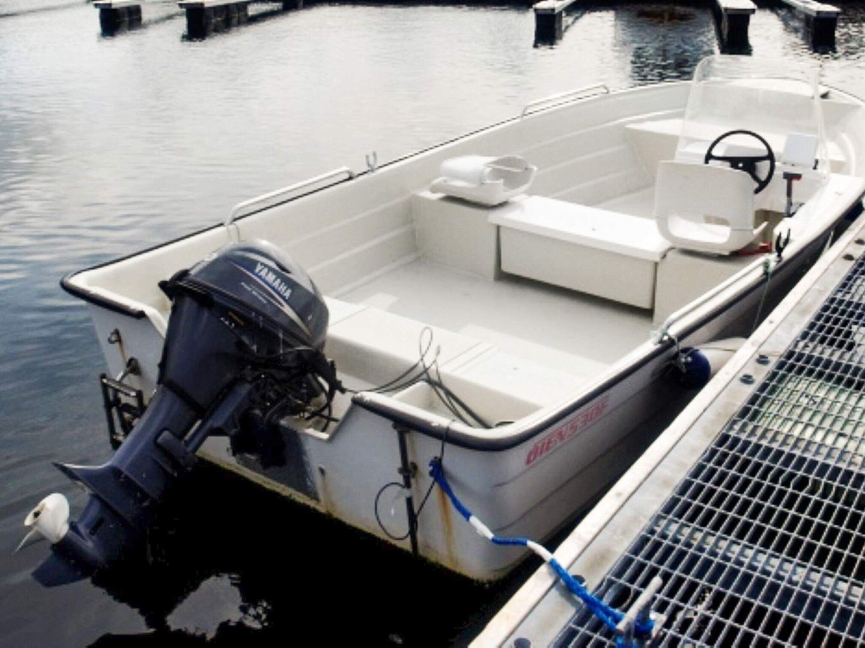 บ้านพัก | สระว่ายน้ำ