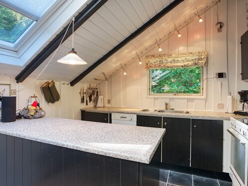 6 Person Holiday Home in Vaeggerlose