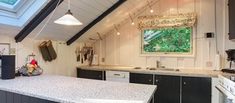 6 Person Holiday Home in Vaeggerlose