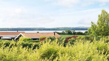 House | Water view