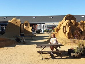 House | Outdoor dining - 6 Person Holiday Home in Hundested (Hundested)