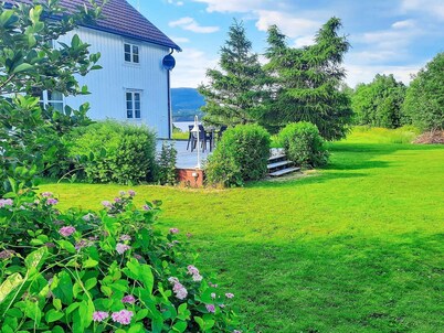 10 Person Holiday Home in Vallersund