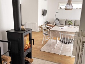 House | Dining