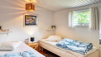 House | 4 bedrooms, individually furnished