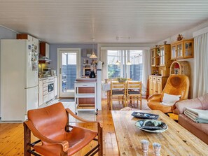 House | Private kitchen - 6 Person Holiday Home in Gorlev (Gørlev)