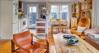 6 Person Holiday Home in Gorlev