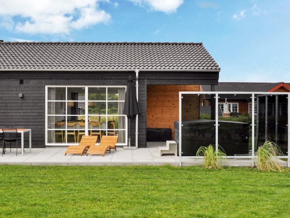 House | Exterior