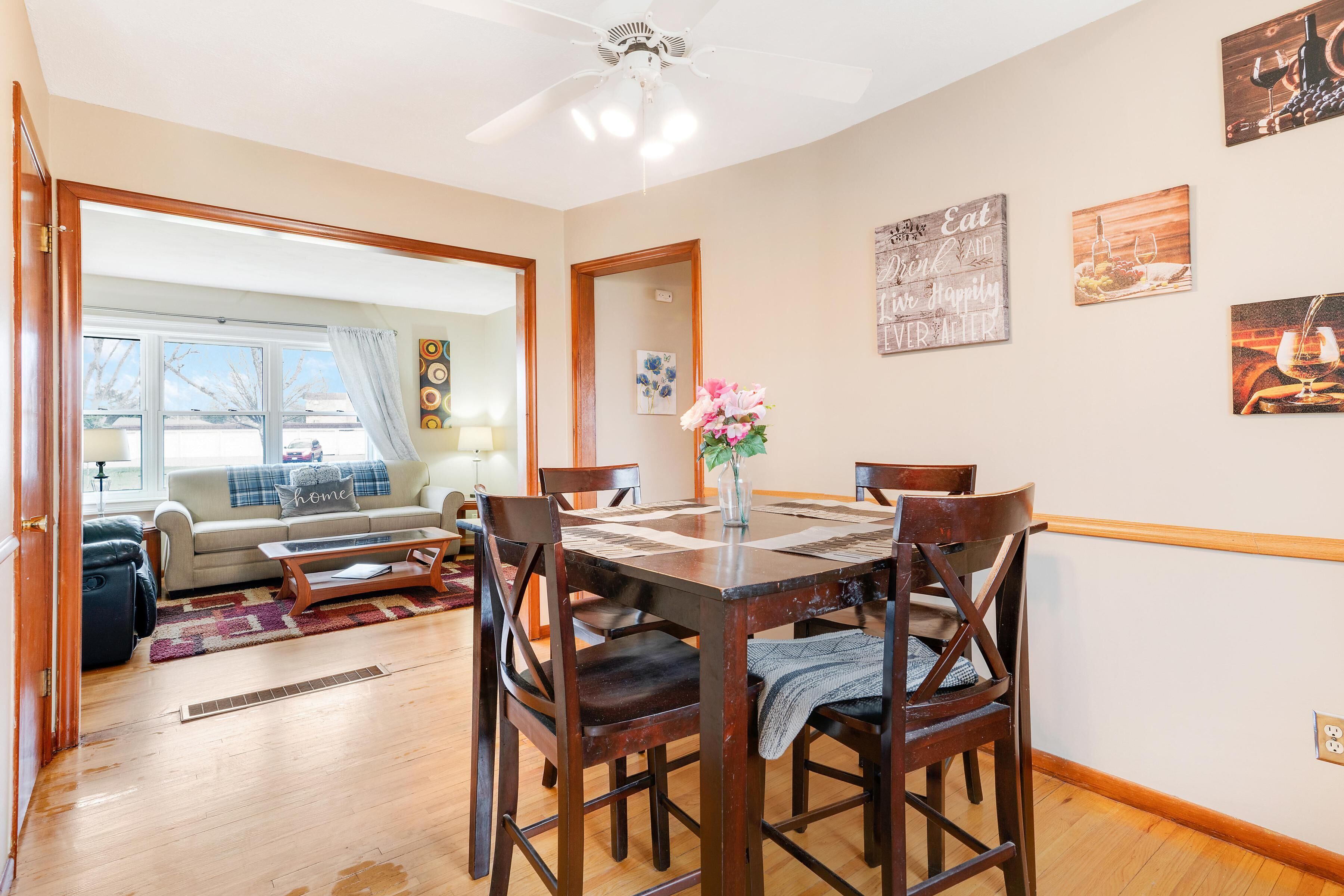 Family, Play or Work-Friendly Stay + Fenced-Yard & Free-parking!!