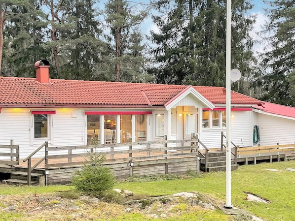 House | Exterior