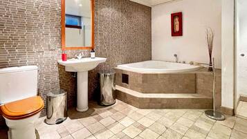 House | Spa treatment
