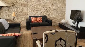 Télévision, livres, chaßne hi-fi