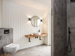 House | Bathroom - Luxury Retreat With Sea View - By Traum Ferienwohnungen (Haderslev)