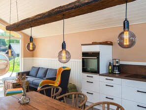 House | Dining - Luxury Retreat With Sea View - By Traum Ferienwohnungen (Haderslev)