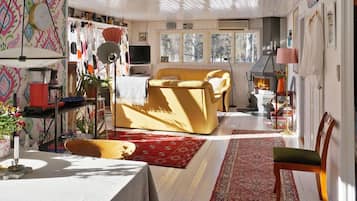 House | Dining