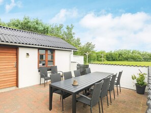 Exterior - 10 Person Holiday Home in Vestervig (Vestervig)
