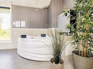 علاجات السبا